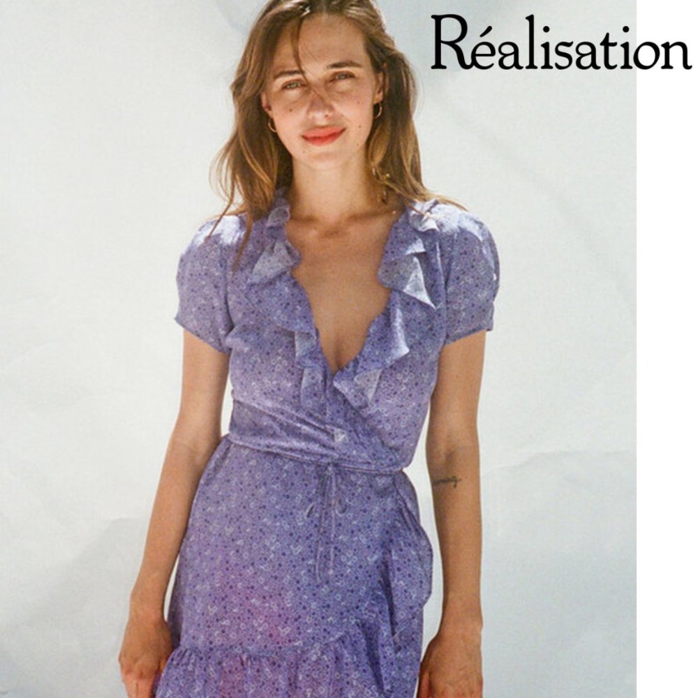 Réalisation Par, THE VALENTINA